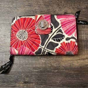 Vera Bradley wallet wristlet